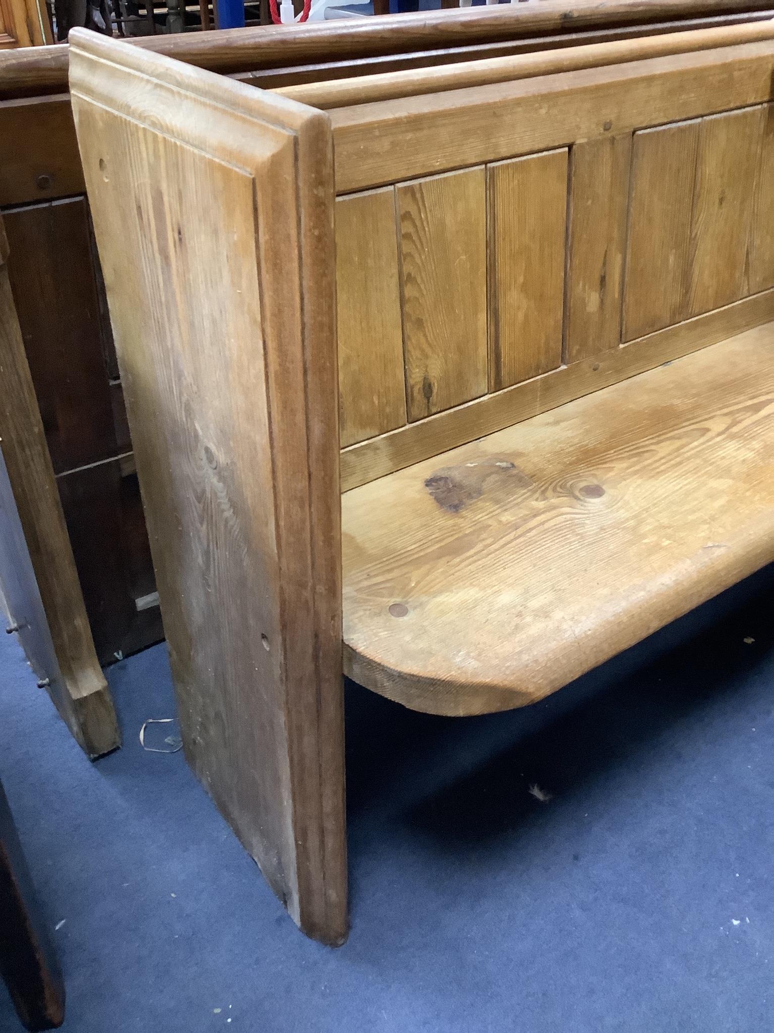 A Victorian pitch pine pew, length 112cm, depth 44cm, height 86cm